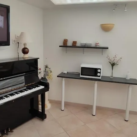 Bellevue 度假居 *