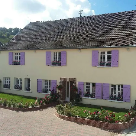 Bellevue 度假居 *